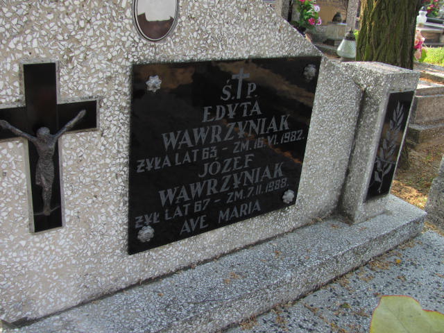 Edyta Wawrzyniak Krzymów - Grobonet - Wyszukiwarka osób pochowanych