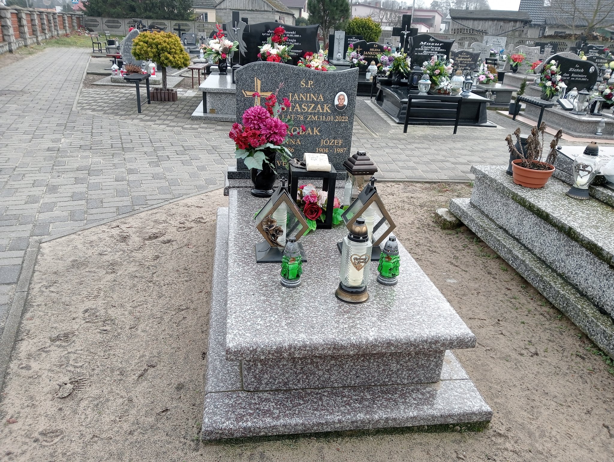 Grób Janina Staszak