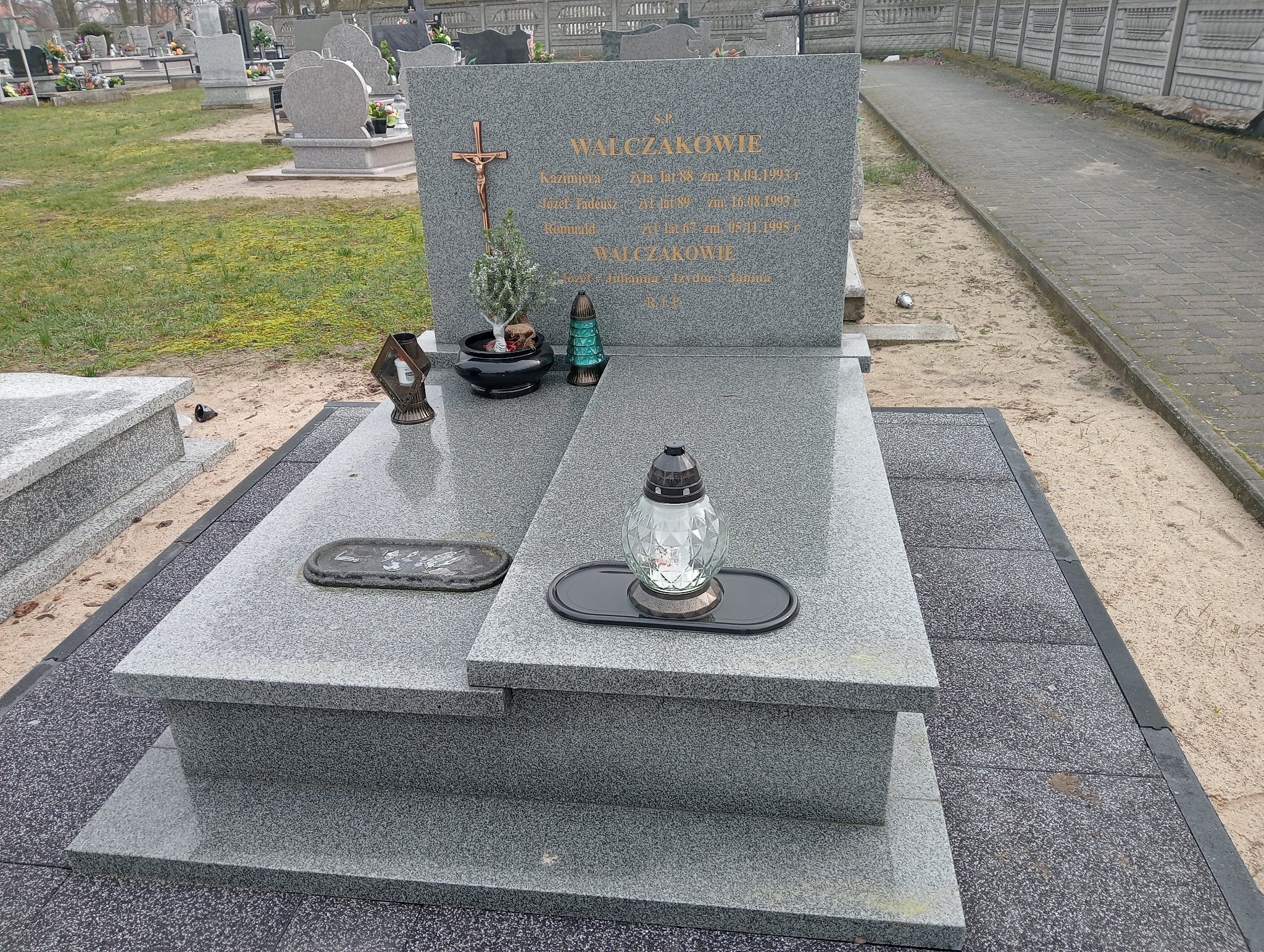 Grób Kazimiera Walczak