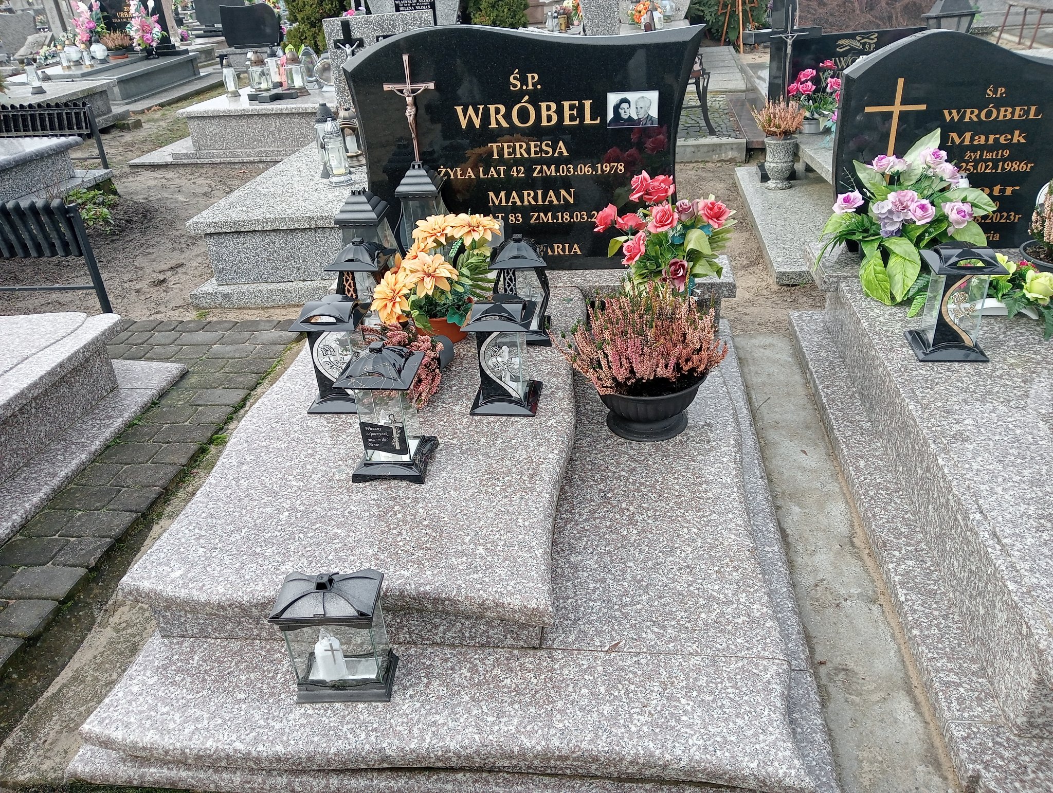 Grób Teresa Wróbel